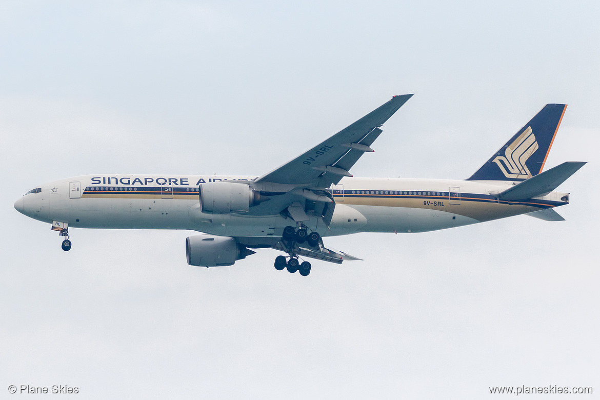 Singapore Airlines Boeing 777-200ER 9V-SRL at Singapore Changi Airport (WSSS/SIN)