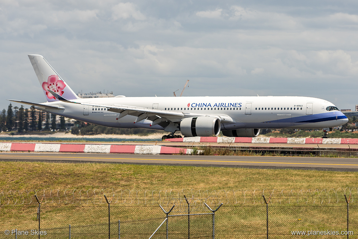 China Airlines Airbus A350-900 B-18903 at Sydney Kingsford Smith International Airport (YSSY/SYD) China Airlines Airbus A350-900 B-18903 at Sydney Kingsford Smith International Airport (YSSY/SYD)
