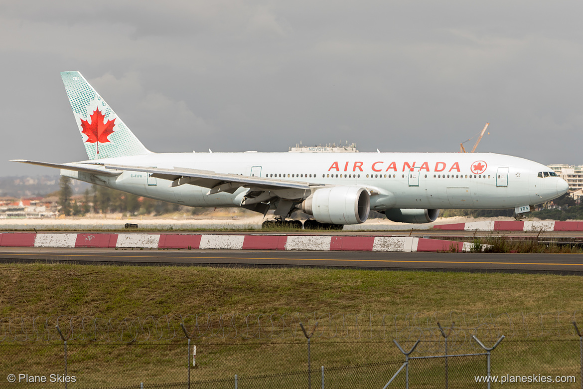 Air Canada Boeing 777-200LR C-FIVK at Sydney Kingsford Smith International Airport (YSSY/SYD)