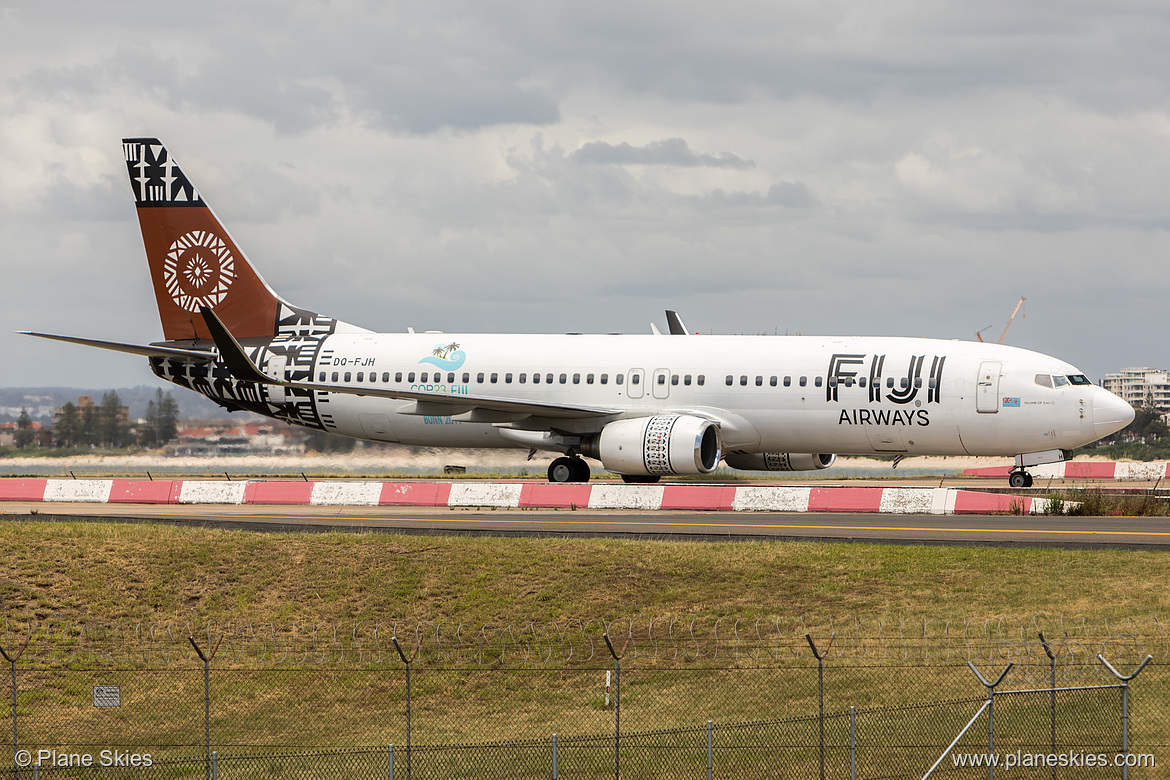 Fiji Airways Boeing 737-800 DQ-FJH at Sydney Kingsford Smith International Airport (YSSY/SYD) Fiji Airways Boeing 737-800 DQ-FJH at Sydney Kingsford Smith International Airport (YSSY/SYD)