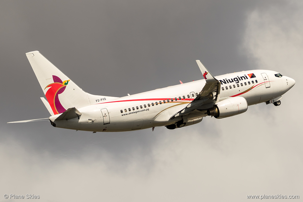 Air Niugini Boeing 737-700 P2-PXD at Sydney Kingsford Smith International Airport (YSSY/SYD)