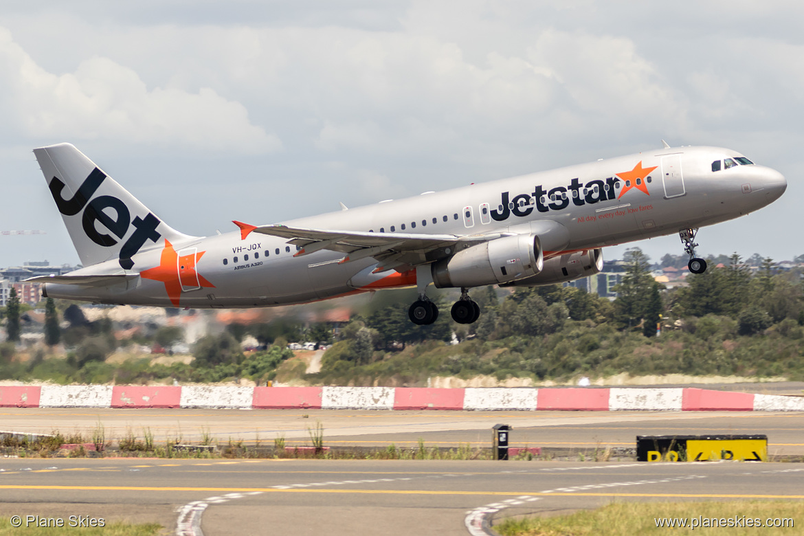 Jetstar Airways Airbus A320-200 VH-JQX at Sydney Kingsford Smith International Airport (YSSY/SYD)