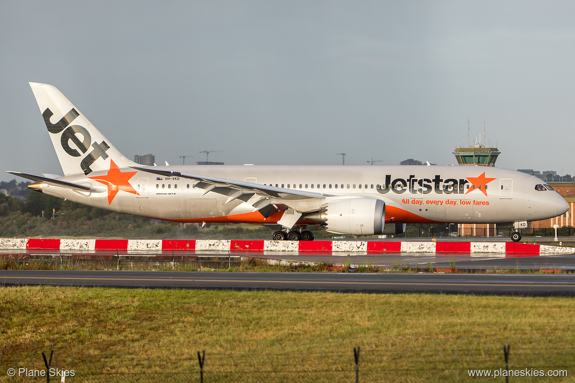 Jetstar Airways Boeing 787-8 VH-VKD at Sydney Kingsford Smith International Airport (YSSY/SYD) Jetstar Airways Boeing 787-8 VH-VKD at Sydney Kingsford Smith International Airport (YSSY/SYD)
