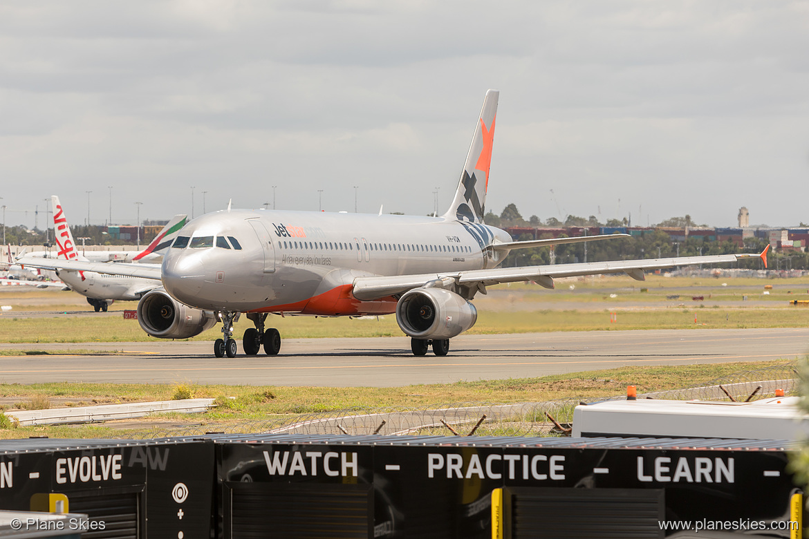 Jetstar Airways Airbus A320-200 VH-VQW at Sydney Kingsford Smith International Airport (YSSY/SYD) Jetstar Airways Airbus A320-200 VH-VQW at Sydney Kingsford Smith International Airport (YSSY/SYD)