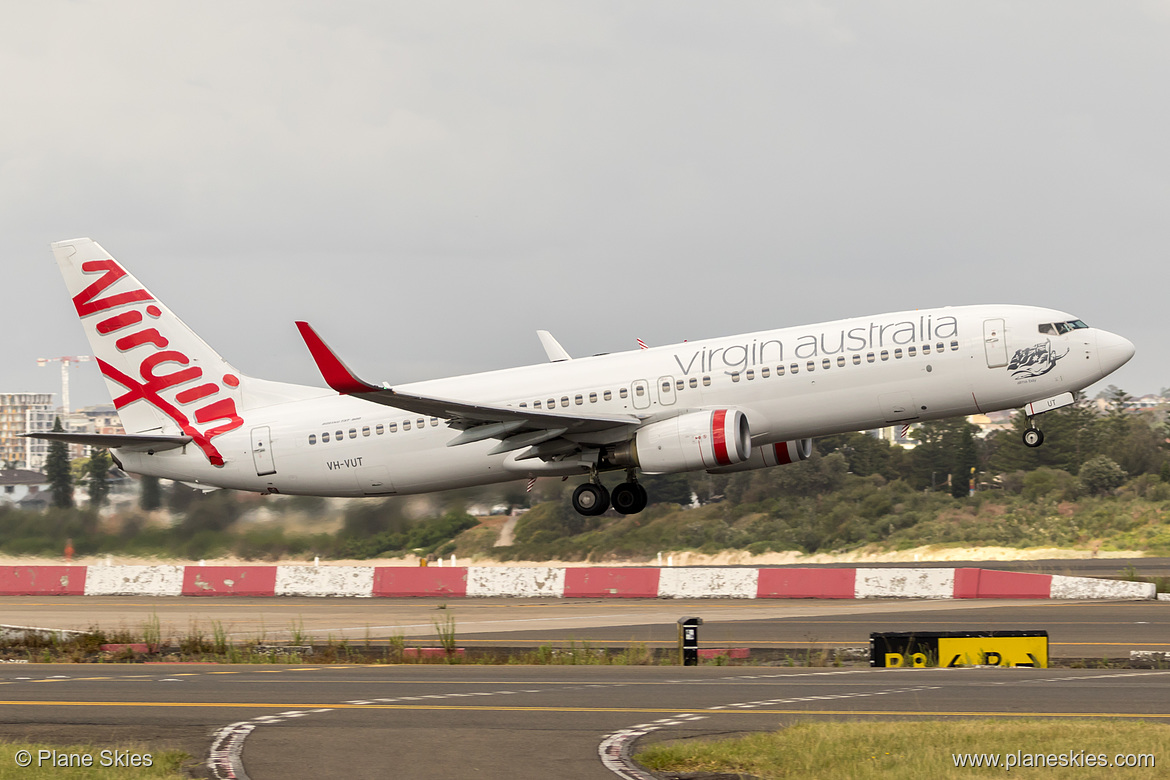Virgin Australia Boeing 737-800 VH-VUT at Sydney Kingsford Smith International Airport (YSSY/SYD) Virgin Australia Boeing 737-800 VH-VUT at Sydney Kingsford Smith International Airport (YSSY/SYD)