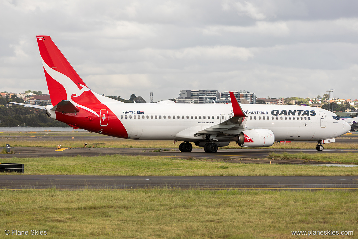 Qantas Boeing 737-800 VH-XZG at Sydney Kingsford Smith International Airport (YSSY/SYD) Qantas Boeing 737-800 VH-XZG at Sydney Kingsford Smith International Airport (YSSY/SYD)