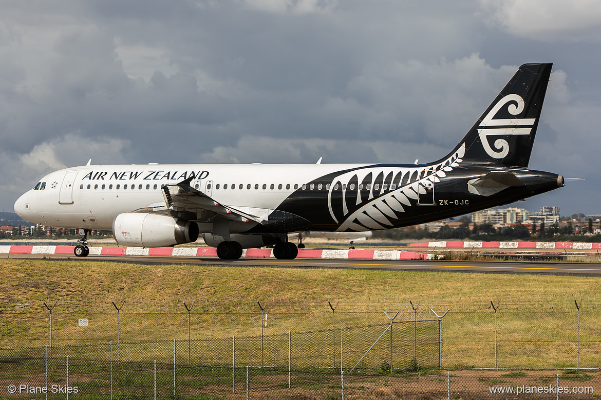 Air New Zealand Airbus A320-200 ZK-OJC at Sydney Kingsford Smith International Airport (YSSY/SYD)