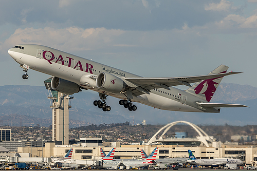 Qatar Airways Boeing 777-200LR A7-BBC at Los Angeles International Airport (KLAX/LAX) Qatar Airways Boeing 777-200LR A7-BBC at Los Angeles International Airport (KLAX/LAX)