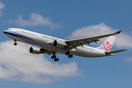 China Airlines Airbus A330-300 B-18359 at Melbourne International Airport (YMML/MEL)