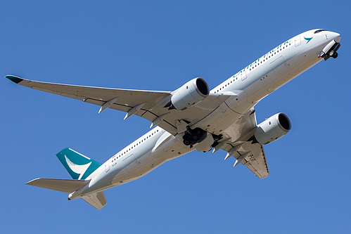 Cathay Pacific Airbus A350-900 B-LRI at Melbourne International Airport (YMML/MEL) Cathay Pacific Airbus A350-900 B-LRI at Melbourne International Airport (YMML/MEL)