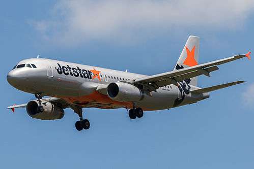 Jetstar Airways Airbus A320-200 VH-VFI at Melbourne International Airport (YMML/MEL) Jetstar Airways Airbus A320-200 VH-VFI at Melbourne International Airport (YMML/MEL)