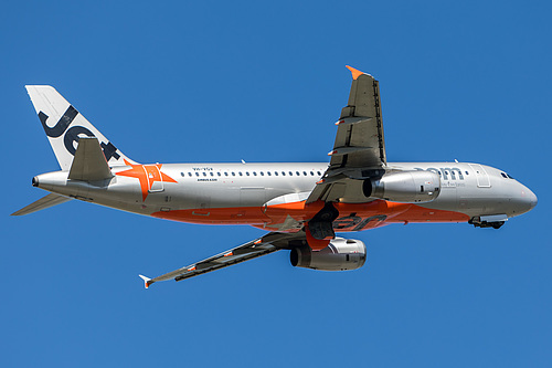 Jetstar Airways Airbus A320-200 VH-VGV at Melbourne International Airport (YMML/MEL) Jetstar Airways Airbus A320-200 VH-VGV at Melbourne International Airport (YMML/MEL)