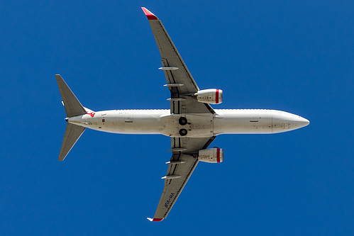 Virgin Australia Boeing 737-800 VH-VUF at Melbourne International Airport (YMML/MEL) Virgin Australia Boeing 737-800 VH-VUF at Melbourne International Airport (YMML/MEL)