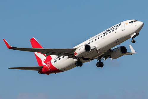 Qantas Boeing 737-800 VH-VXB at Melbourne International Airport (YMML/MEL)