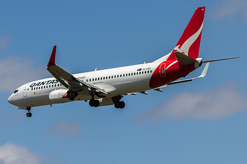 Qantas Boeing 737-800 VH-VXH at Melbourne International Airport (YMML/MEL)