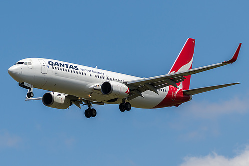 Qantas Boeing 737-800 VH-VXL at Melbourne International Airport (YMML/MEL)