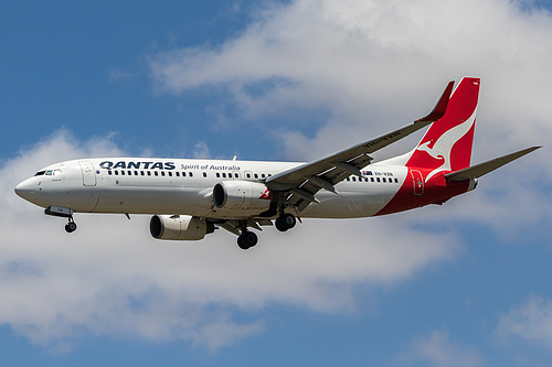 Qantas Boeing 737-800 VH-VXN at Melbourne International Airport (YMML/MEL)