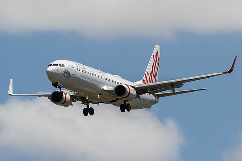 Virgin Australia Boeing 737-800 VH-YIG at Melbourne International Airport (YMML/MEL) Virgin Australia Boeing 737-800 VH-YIG at Melbourne International Airport (YMML/MEL)