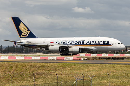 Singapore Airlines Airbus A380-800 9V-SKE at Sydney Kingsford Smith International Airport (YSSY/SYD) Singapore Airlines Airbus A380-800 9V-SKE at Sydney Kingsford Smith International Airport (YSSY/SYD)