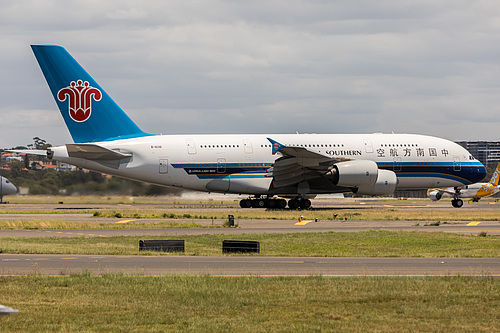 China Southern Airlines Airbus A380-800 B-6136 at Sydney Kingsford Smith International Airport (YSSY/SYD) China Southern Airlines Airbus A380-800 B-6136 at Sydney Kingsford Smith International Airport (YSSY/SYD)