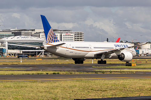 United Airlines Boeing 787-9 N27964 at Sydney Kingsford Smith International Airport (YSSY/SYD) United Airlines Boeing 787-9 N27964 at Sydney Kingsford Smith International Airport (YSSY/SYD)