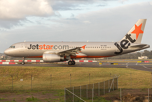 Jetstar Airways Airbus A320-200 VH-VGD at Sydney Kingsford Smith International Airport (YSSY/SYD) Jetstar Airways Airbus A320-200 VH-VGD at Sydney Kingsford Smith International Airport (YSSY/SYD)