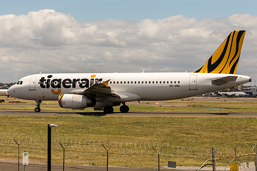 Tigerair Australia Airbus A320-200 VH-VNQ at Sydney Kingsford Smith International Airport (YSSY/SYD) Tigerair Australia Airbus A320-200 VH-VNQ at Sydney Kingsford Smith International Airport (YSSY/SYD)