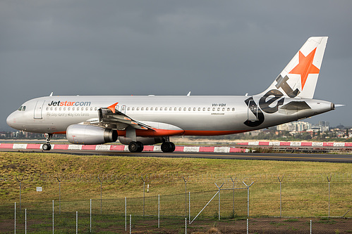 Jetstar Airways Airbus A320-200 VH-VQH at Sydney Kingsford Smith International Airport (YSSY/SYD)