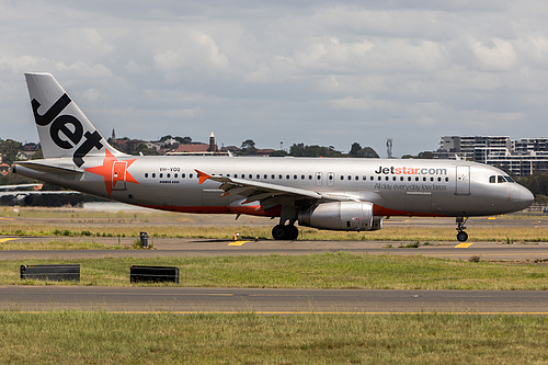 Jetstar Airways Airbus A320-200 VH-VQQ at Sydney Kingsford Smith International Airport (YSSY/SYD) Jetstar Airways Airbus A320-200 VH-VQQ at Sydney Kingsford Smith International Airport (YSSY/SYD)