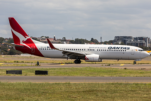 Qantas Boeing 737-800 VH-VXB at Sydney Kingsford Smith International Airport (YSSY/SYD)