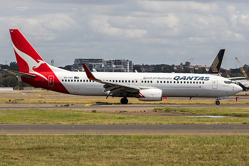 Qantas Boeing 737-800 VH-VXF at Sydney Kingsford Smith International Airport (YSSY/SYD)