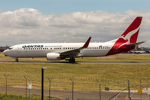 Qantas Boeing 737-800 VH-VYC at Sydney Kingsford Smith International Airport (YSSY/SYD)