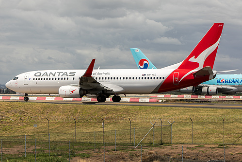 Qantas Boeing 737-800 VH-VYE at Sydney Kingsford Smith International Airport (YSSY/SYD)