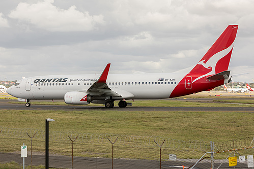 Qantas Boeing 737-800 VH-XZH at Sydney Kingsford Smith International Airport (YSSY/SYD)