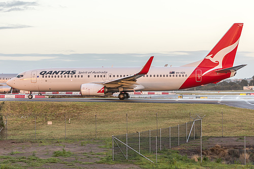 Qantas Boeing 737-800 VH-XZO at Sydney Kingsford Smith International Airport (YSSY/SYD)