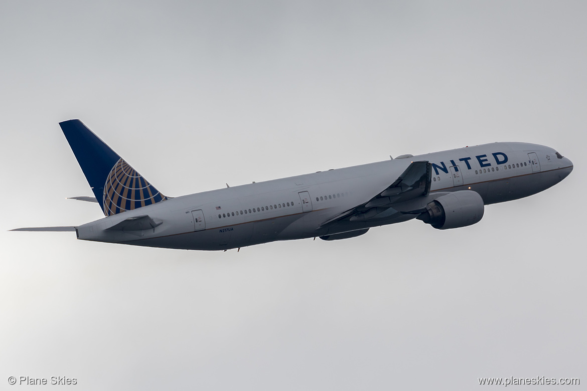 United Airlines Boeing 777-200ER N217UA at Frankfurt am Main International Airport (EDDF/FRA)