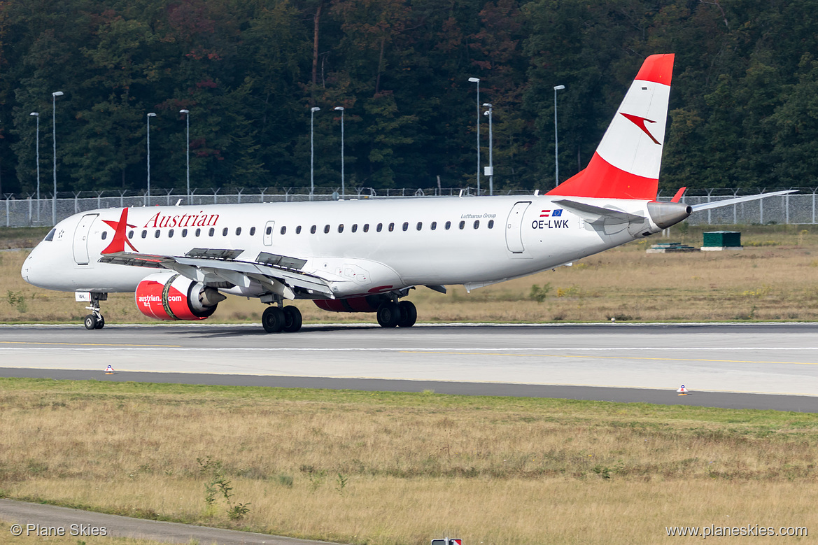 Austrian Airlines Embraer ERJ-195 OE-LWK at Frankfurt am Main International Airport (EDDF/FRA) Austrian Airlines Embraer ERJ-195 OE-LWK at Frankfurt am Main International Airport (EDDF/FRA)