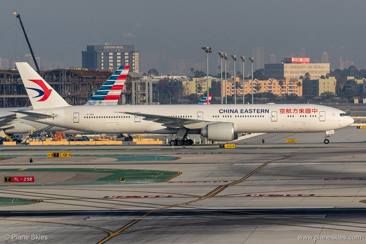 China Eastern Airlines Boeing 777-300ER B-7883 at Los Angeles International Airport (KLAX/LAX)