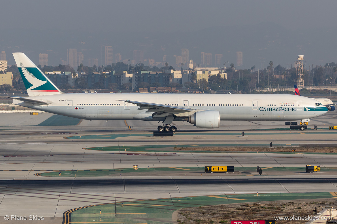 Cathay Pacific Boeing 777-300ER B-KQW at Los Angeles International Airport (KLAX/LAX)