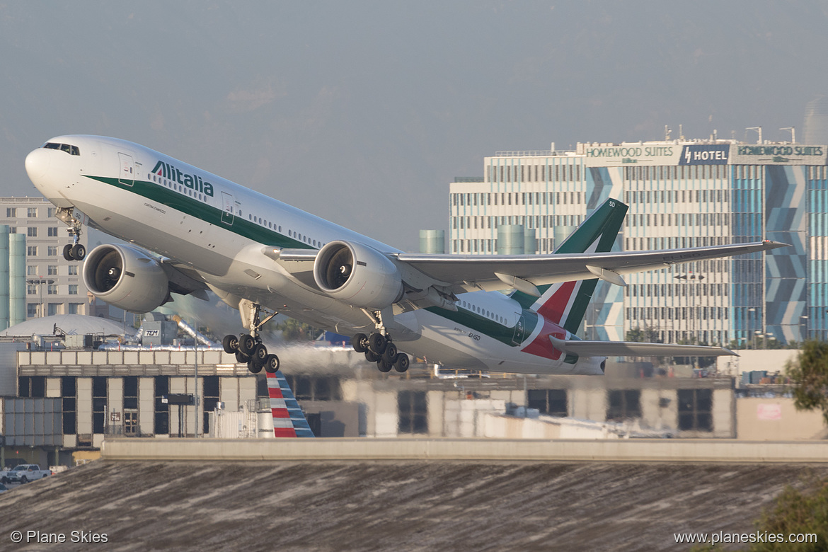 Alitalia Boeing 777-200ER EI-ISD at Los Angeles International Airport (KLAX/LAX)