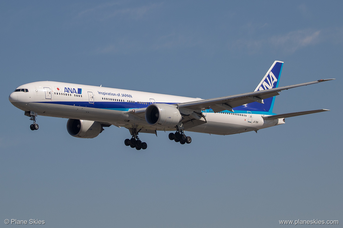 All Nippon Airways Boeing 777-300ER JA781A at Los Angeles International Airport (KLAX/LAX)