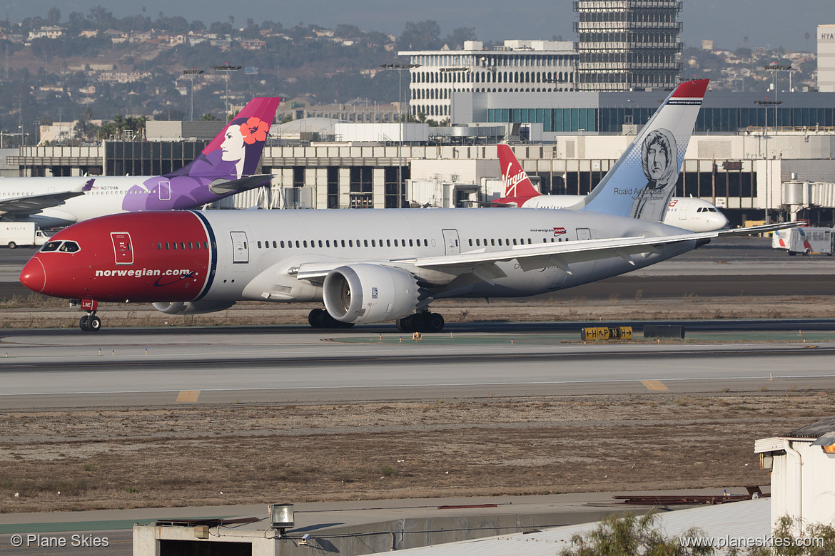 Norwegian Long Haul Boeing 787-8 LN-LNE at Los Angeles International Airport (KLAX/LAX) Norwegian Long Haul Boeing 787-8 LN-LNE at Los Angeles International Airport (KLAX/LAX)