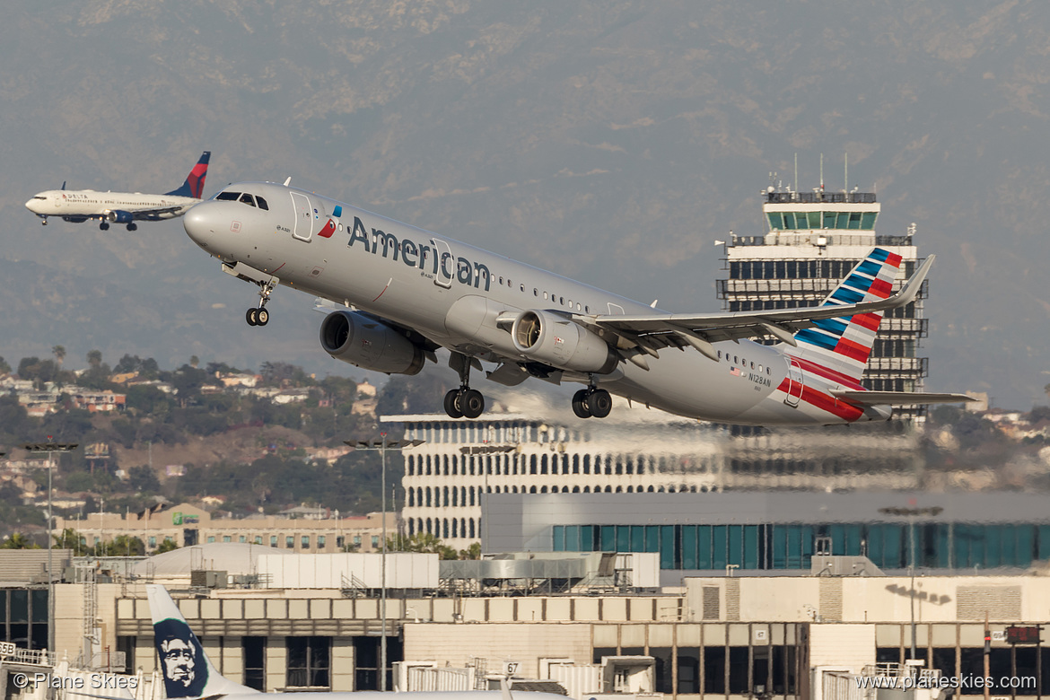 American Airlines Airbus A321-200 N128AN at Los Angeles International Airport (KLAX/LAX) American Airlines Airbus A321-200 N128AN at Los Angeles International Airport (KLAX/LAX)