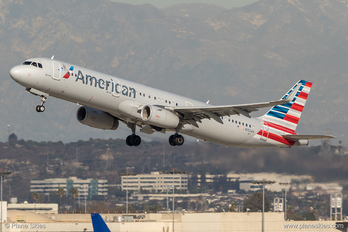 American Airlines Airbus A321-200 N152AA at Los Angeles International Airport (KLAX/LAX) American Airlines Airbus A321-200 N152AA at Los Angeles International Airport (KLAX/LAX)