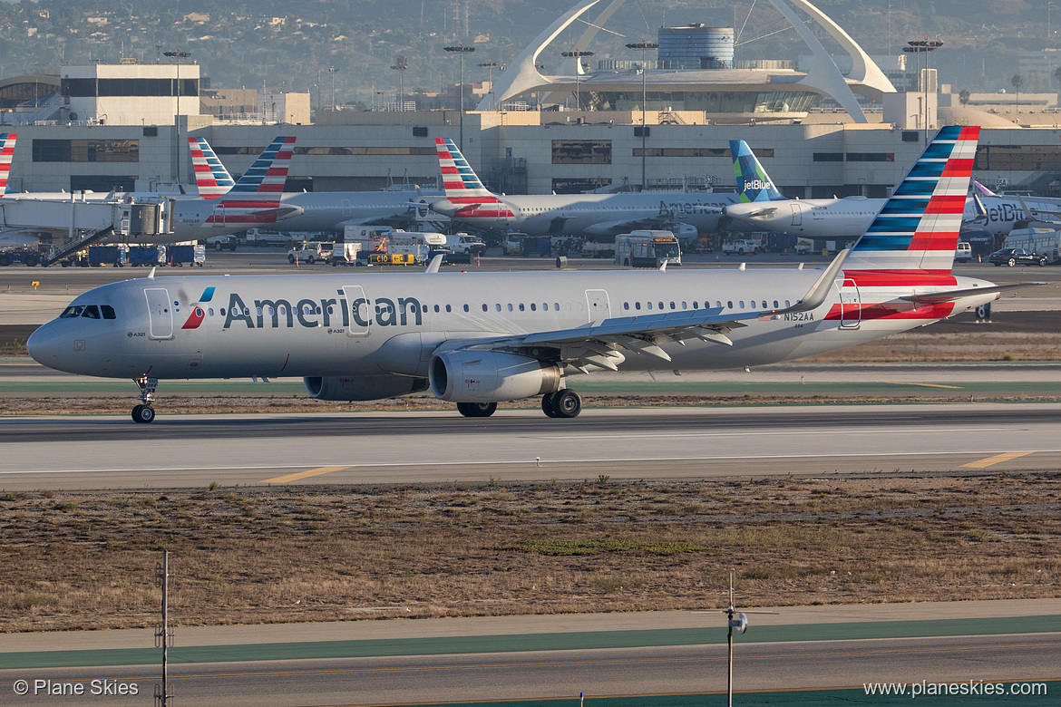 American Airlines Airbus A321-200 N152AA at Los Angeles International Airport (KLAX/LAX) American Airlines Airbus A321-200 N152AA at Los Angeles International Airport (KLAX/LAX)