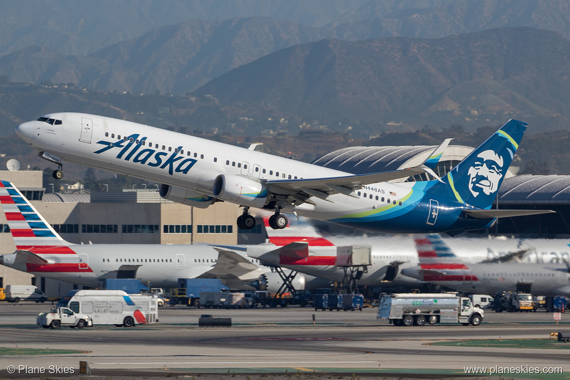 Alaska Airlines Boeing 737-900ER N448AS at Los Angeles International Airport (KLAX/LAX) Alaska Airlines Boeing 737-900ER N448AS at Los Angeles International Airport (KLAX/LAX)