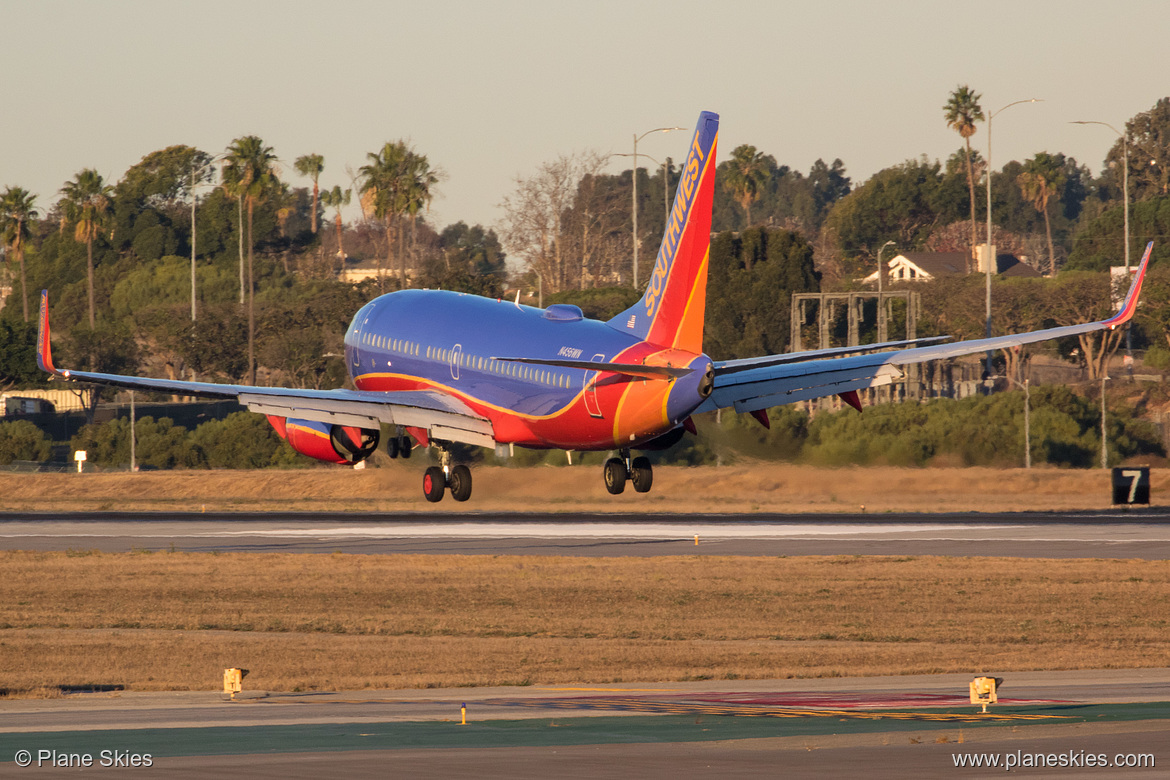 Southwest Airlines Boeing 737-700 N456WN at Los Angeles International Airport (KLAX/LAX) Southwest Airlines Boeing 737-700 N456WN at Los Angeles International Airport (KLAX/LAX)