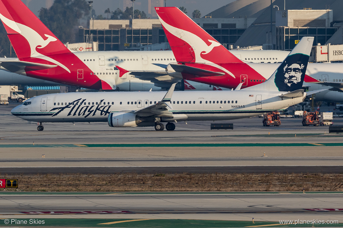 Alaska Airlines Boeing 737-900ER N469AS at Los Angeles International Airport (KLAX/LAX) Alaska Airlines Boeing 737-900ER N469AS at Los Angeles International Airport (KLAX/LAX)