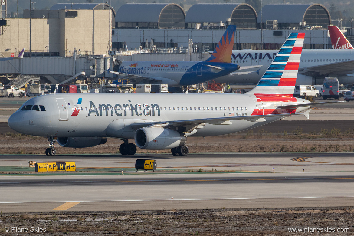 American Airlines Airbus A320-200 N651AW at Los Angeles International Airport (KLAX/LAX)