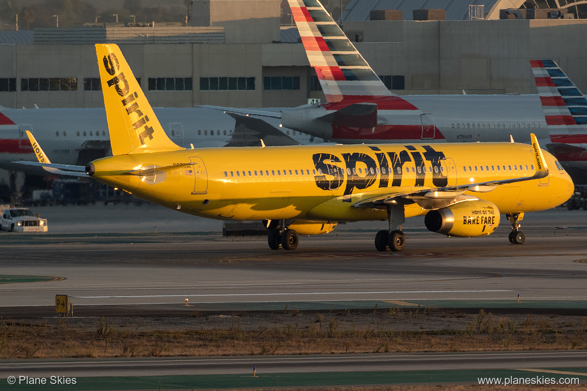 Spirit Airlines Airbus A321-200 N672NK at Los Angeles International Airport (KLAX/LAX)